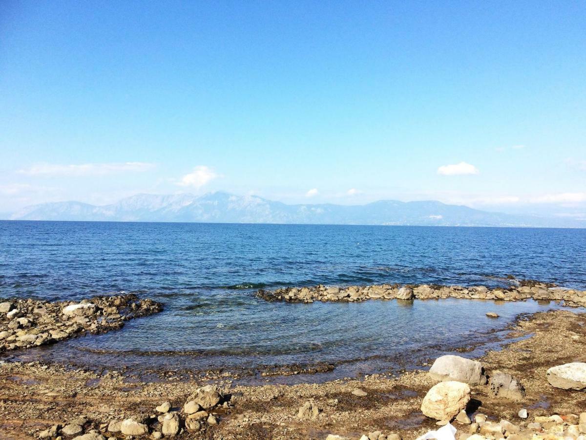 Villa Bella Loukisia Loukissia Bagian luar foto