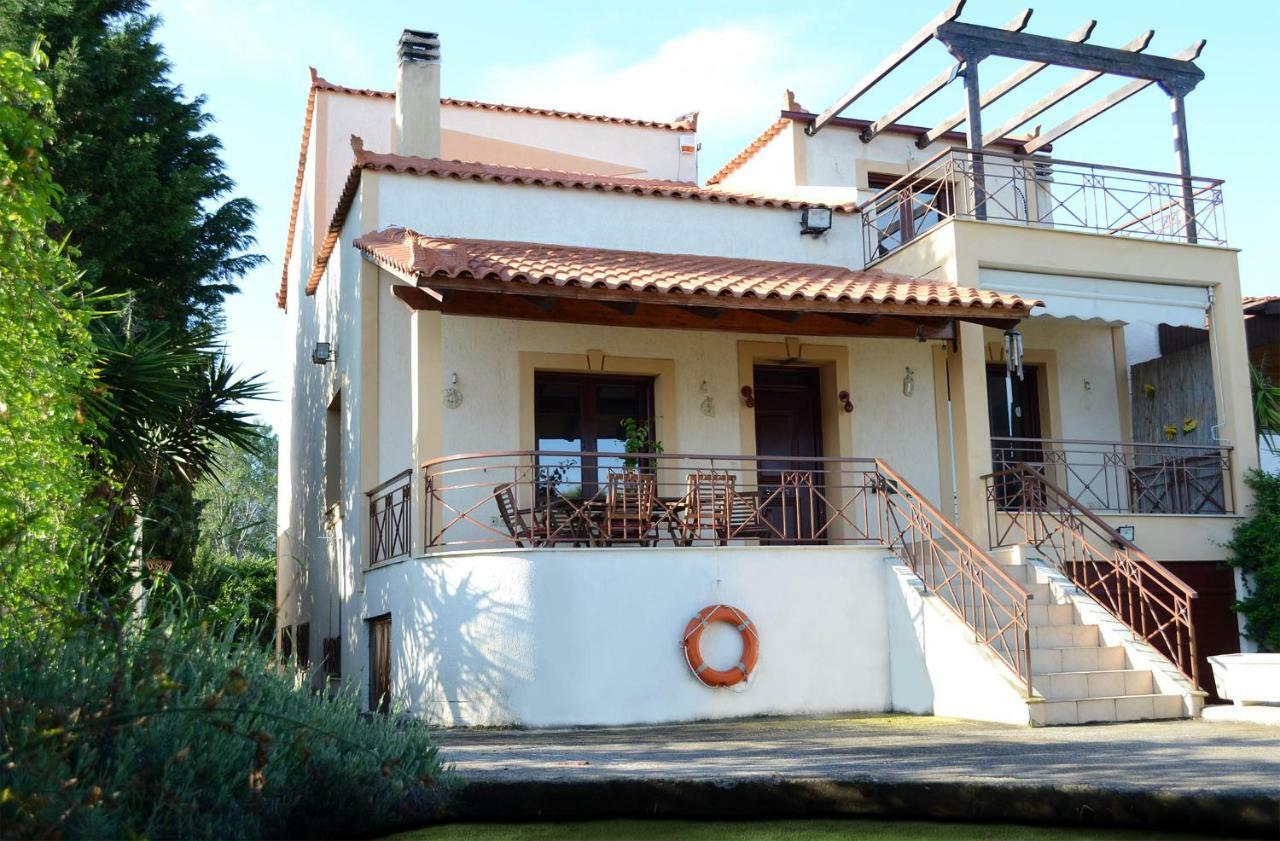 Villa Bella Loukisia Loukissia Bagian luar foto