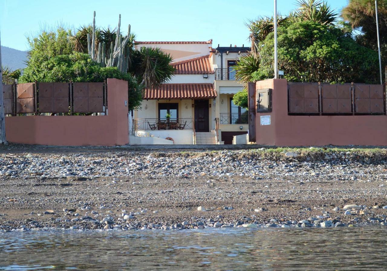 Villa Bella Loukisia Loukissia Bagian luar foto